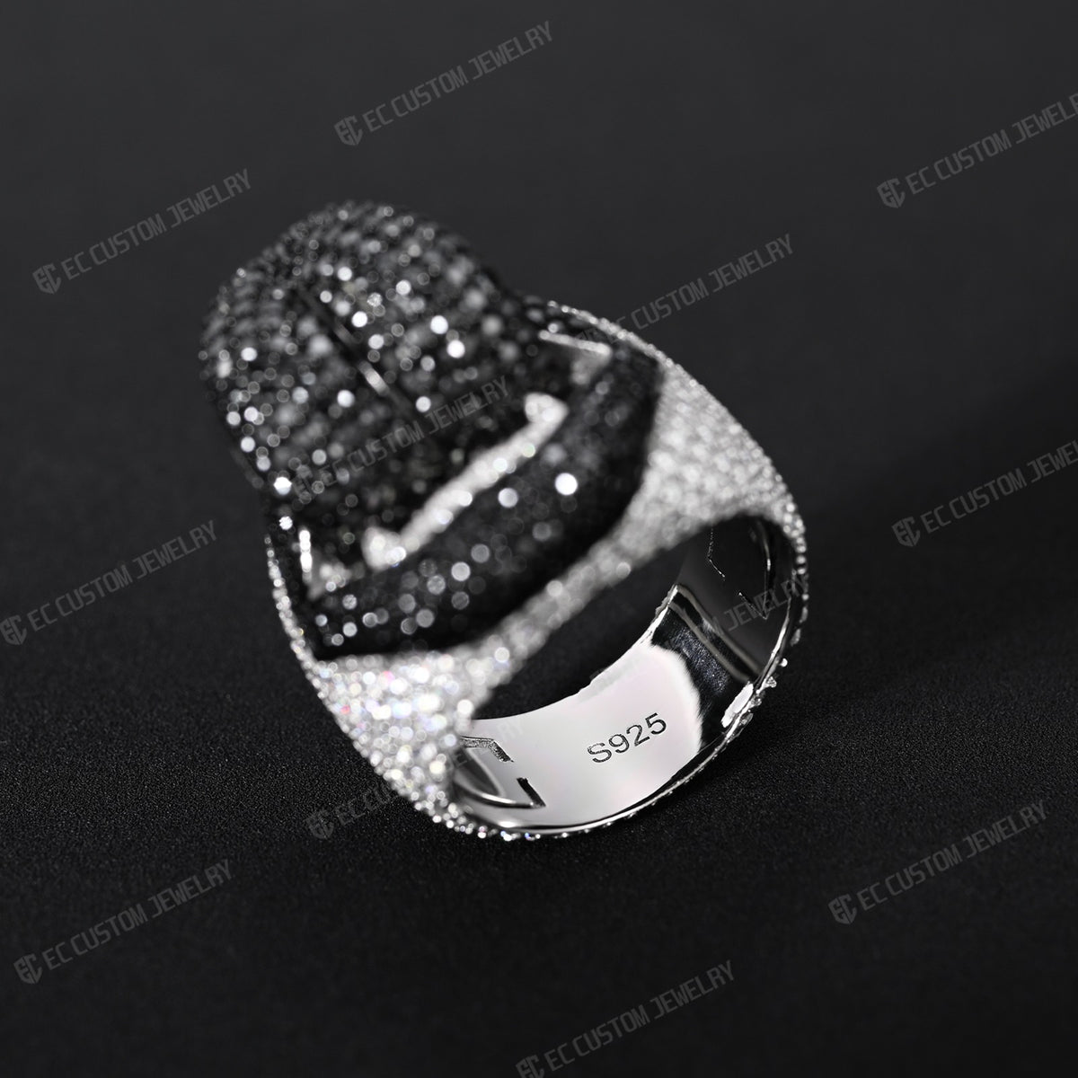 Vampire Ring Hip Hop Iced Out Tongue Ring VVS S925